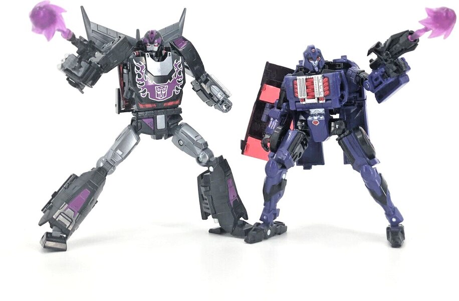 Image Of ShadowStriker Transformers Generations Legacy Evolution Velocitron Decepticon Toy  (15 of 15)